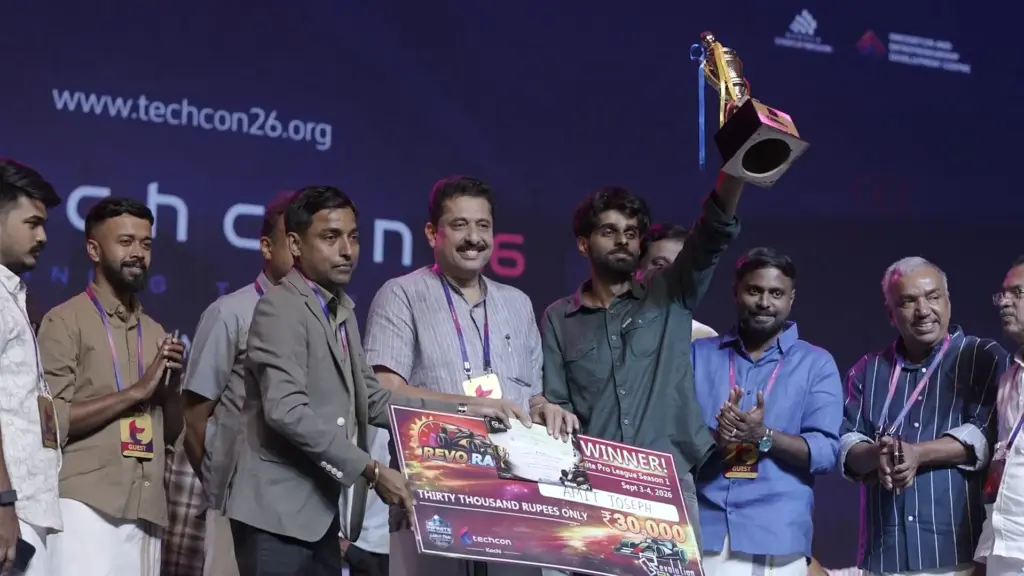 Organizers presenting prizes to winners at Infinite Pro League tournament