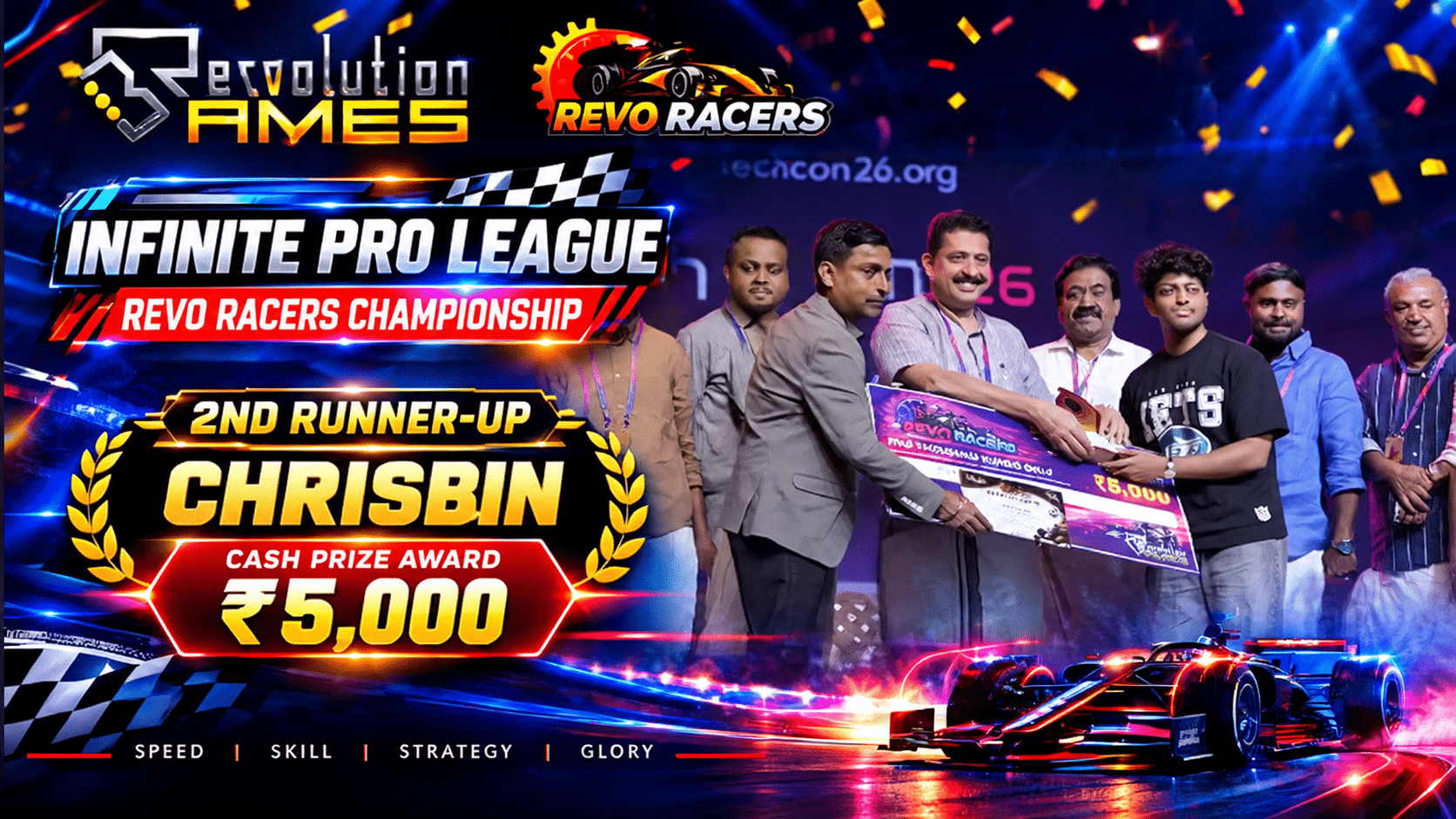 Chrisbin receiving Rs 5,000 prize as 2nd runner-up at Infinite Pro League Kerala 2026