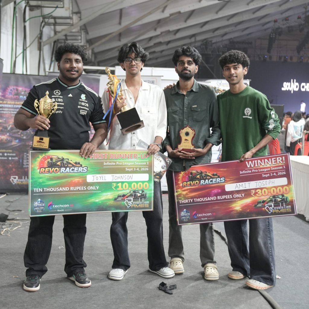 winners posing with big prize cheques at Infinite Pro League tournament